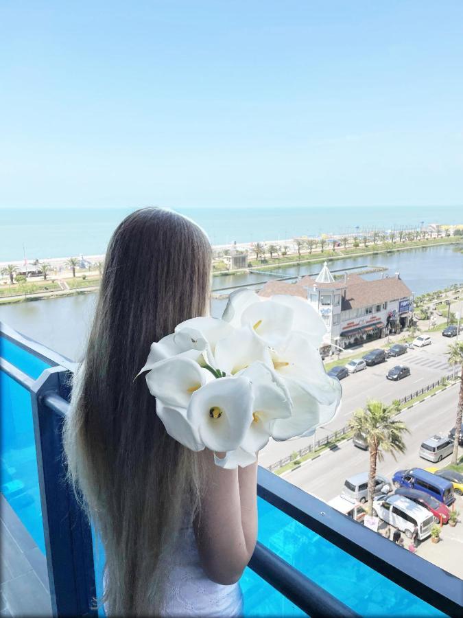Sea ​​View In Orbi City 바투미 외부 사진
