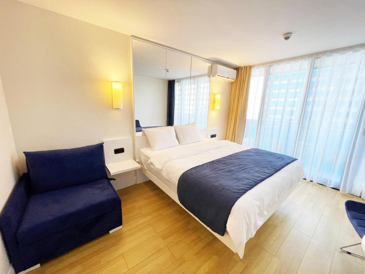 Sea ​​View In Orbi City 바투미 외부 사진