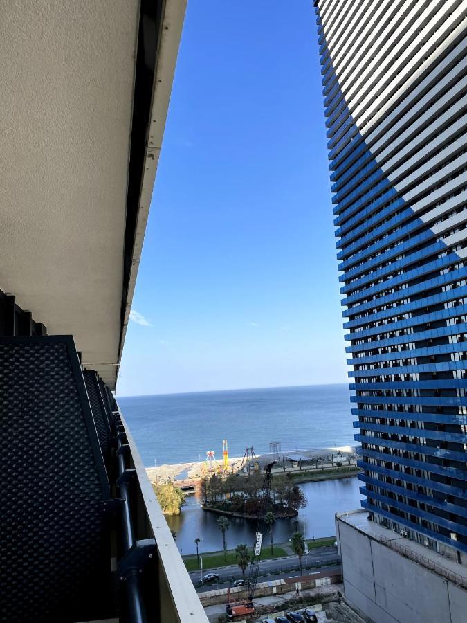 Sea ​​View In Orbi City 바투미 외부 사진