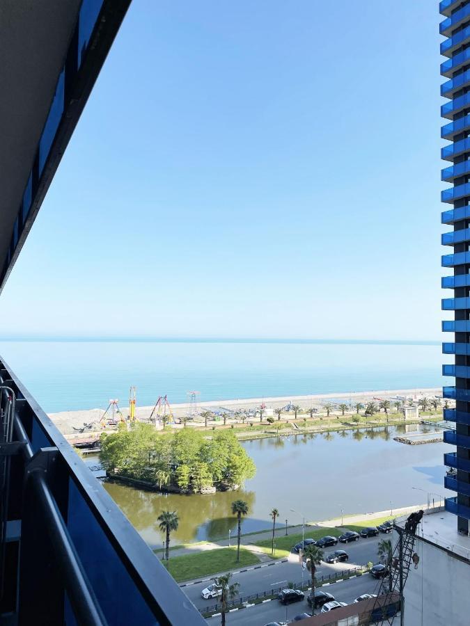 Sea ​​View In Orbi City 바투미 외부 사진