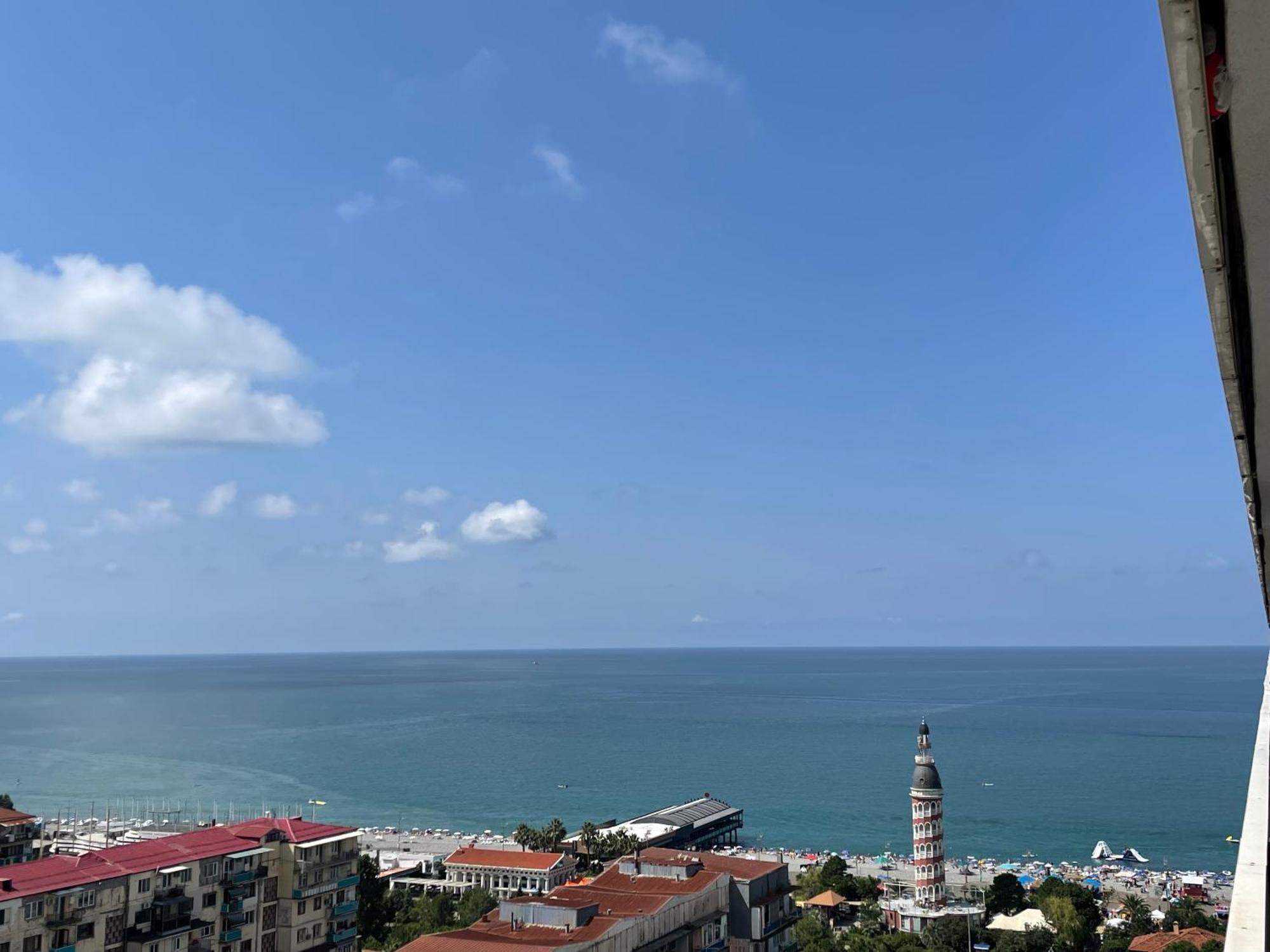 Sea ​​View In Orbi City 바투미 외부 사진