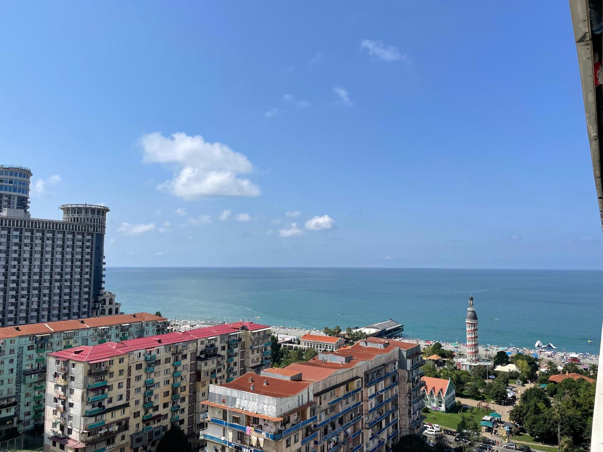 Sea ​​View In Orbi City 바투미 외부 사진